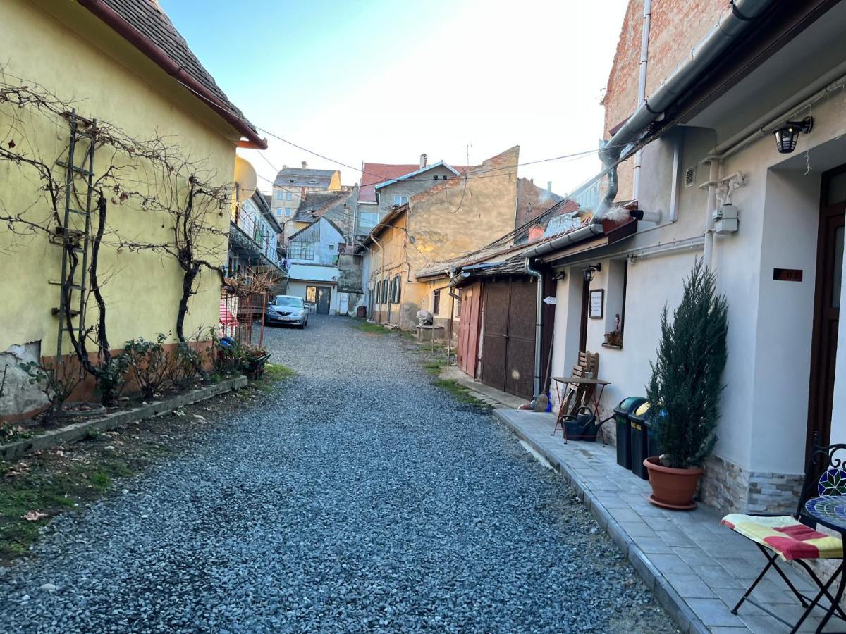 Old Town Studio 9 Mai Sibiu Buitenkant foto